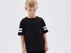 Name It black t-shirt